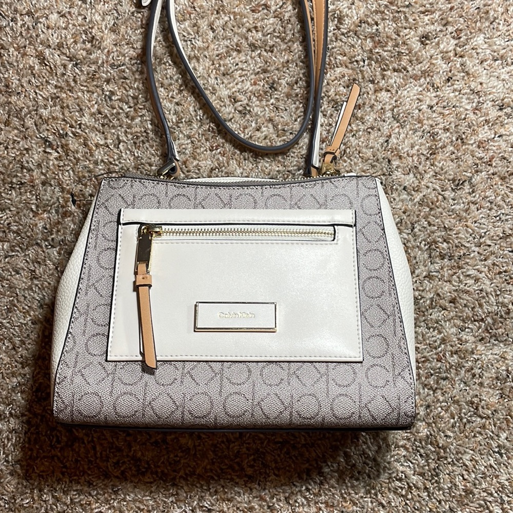 Calvin Klein Bag RA 54163 CA 57151 Tan